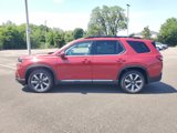 New 2025 Honda Pilot Touring image 2