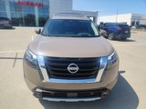 New 2025 Nissan Pathfinder Platinum image 2