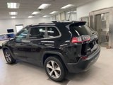 Used 2019 Jeep Cherokee Limited image 3