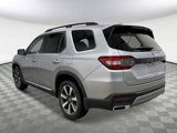 New 2025 Honda Pilot Touring image 3