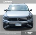 Used 2024 Volkswagen Tiguan SE w/ Panoramic Sunroof Package image 2