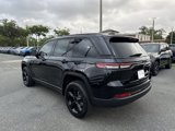 New 2025 Jeep Grand Cherokee Limited w/ Luxury Tech Group II image 5
