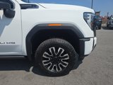 New 2025 GMC Sierra 3500 Denali Ultimate image 2