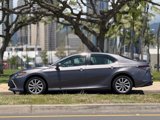 Used 2022 Toyota Camry LE image 2