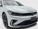 Used 2025 Volkswagen Jetta SE w/ Sunroof Package image 3