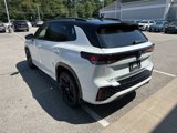 New 2025 Volkswagen Tiguan SE R-Line image 5