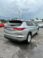 Used 2022 Mitsubishi Outlander ES image 4