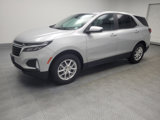 Used 2022 Chevrolet Equinox LT image 2
