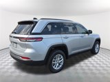 New 2025 Jeep Grand Cherokee Laredo image 3
