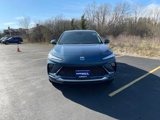 New 2025 Buick Envista Avenir image 2