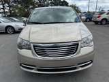Used 2015 Chrysler Town & Country Touring image 2
