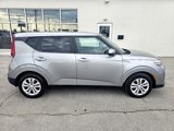 Used 2022 Kia Soul LX image 6