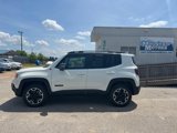 Used 2015 Jeep Renegade Trailhawk w/ Safety & Security Group I image 2