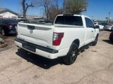 Used 2021 Nissan Titan SV w/ SV Convenience Package image 3