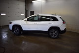 Used 2019 Jeep Cherokee Limited image 3