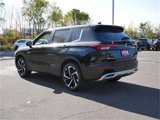 New 2025 Mitsubishi Outlander SE image 2