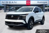 New 2026 Nissan Kicks SV image 2