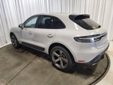 Used 2025 Porsche Macan image 3