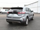 Used 2024 Ford Edge Titanium image 4