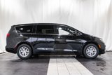 New 2026 Chrysler Pacifica Select image 3