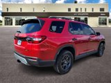 Used 2025 Honda Pilot TrailSport image 3