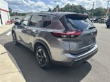 Used 2024 Nissan Rogue SV image 6