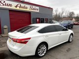Used 2015 Toyota Avalon Limited image 3