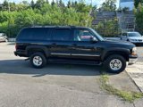 Used 2001 Chevrolet Suburban 2500 LT w/ LT Preferred Equipment Group image 5