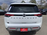 New 2025 Nissan Pathfinder Platinum image 4