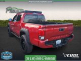 Used 2017 Toyota Tacoma TRD Sport image 3