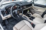 Certified 2024 Porsche Cayenne image 4