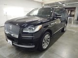 Used 2023 Lincoln Navigator Reserve image 2