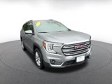 Used 2024 GMC Terrain SLT image 3