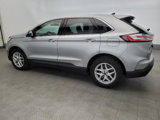 Used 2023 Ford Edge SEL image 3
