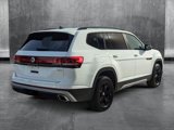 New 2025 Volkswagen Atlas Peak Edition SE image 2