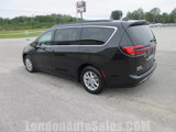 Used 2022 Chrysler Pacifica Touring-L image 3