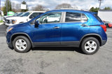 Used 2020 Chevrolet Trax LT w/ Sun & Sound Package image 3