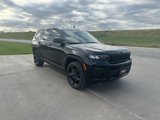 New 2025 Jeep Grand Cherokee L Laredo image 4