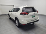 Used 2020 Nissan Rogue SV image 5