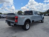 Certified 2025 Ford F450 Platinum w/ FX4 Off-Road Package image 4