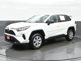 Used 2022 Toyota RAV4 LE image 2