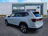 New 2025 Volkswagen Atlas SE image 4