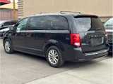 Used 2019 Dodge Grand Caravan SXT image 3