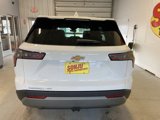 New 2025 Chevrolet Equinox LT image 3