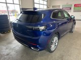 New 2025 Buick Envision Avenir image 5