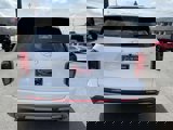 New 2025 Hyundai Palisade SEL image 3
