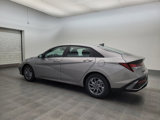 Used 2024 Hyundai Elantra SEL image 3