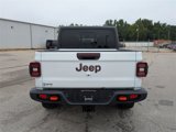 New 2025 Jeep Gladiator Mojave w/ Convenience Group image 4