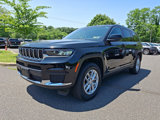 Used 2023 Jeep Grand Cherokee L Laredo image 3