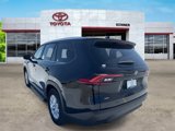New 2025 Toyota Grand Highlander AWD image 3